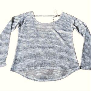 Aeropostale  Women's Style 3030 Long Sleeve Silver Striped Top, M
